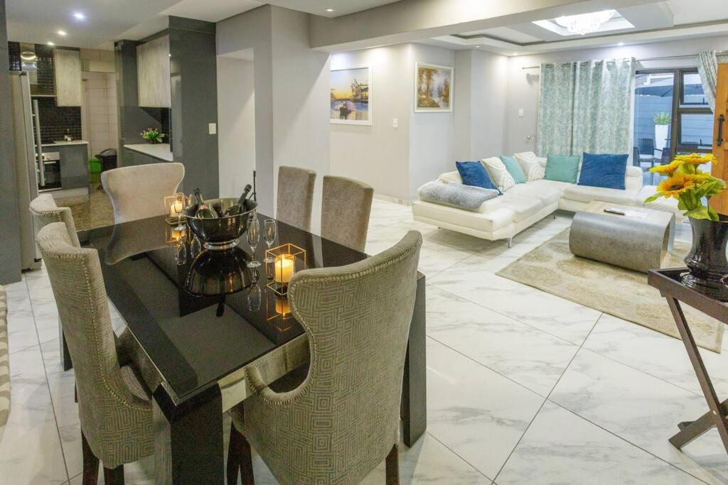 فيلا Cozier Glitz كيب تاون المظهر الخارجي الصورة